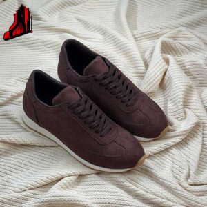 کتونی قهوه ای